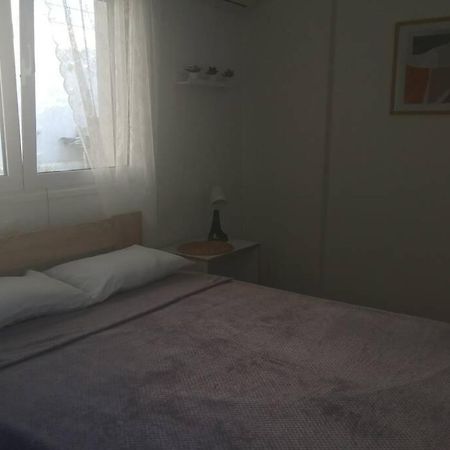 יאליסוס Cozy Apartment מראה חיצוני תמונה
